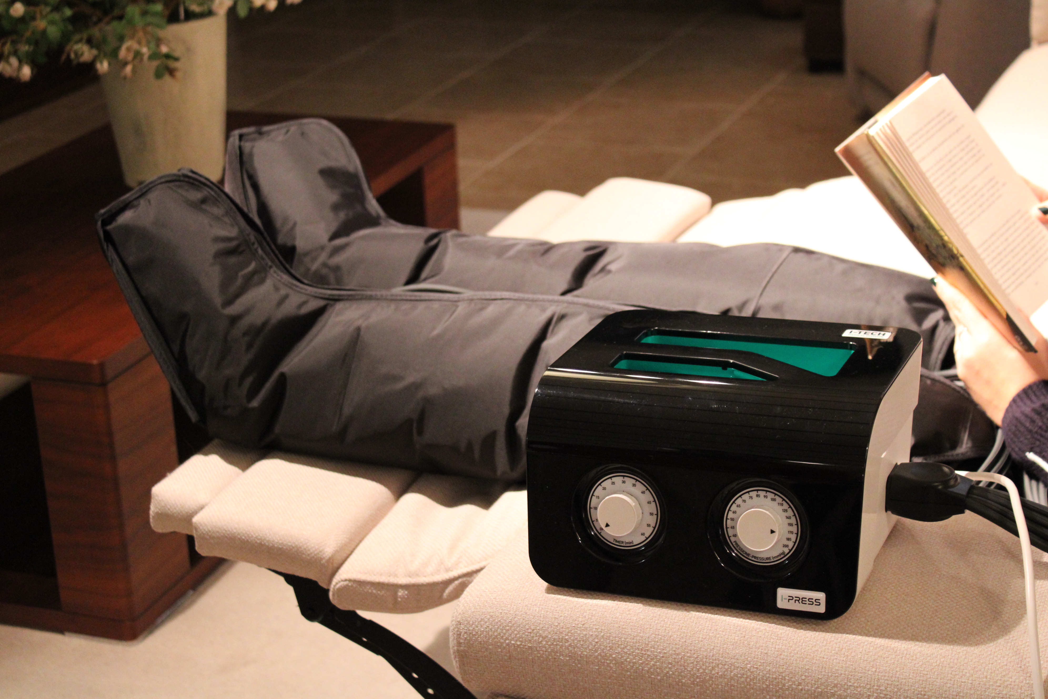 Equipo de presoterapia profesional de Nalion Salud